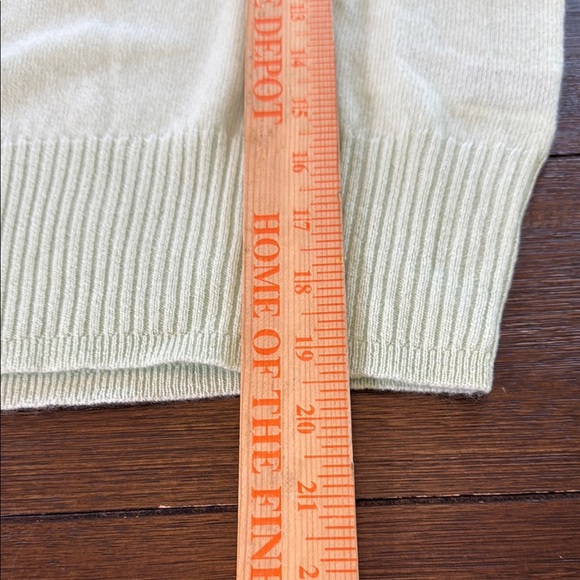 J. Crew Cashmere shrunken crewneck sweater Size S - Picture 10 of 13